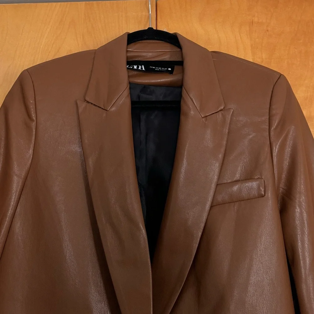 Zara Brown Faux Leather Blazer - Picture 9 of 13